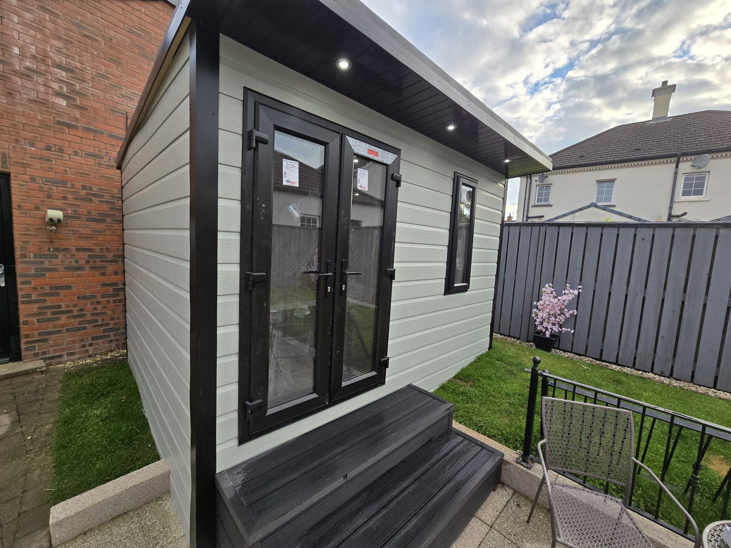 10x10 Insulated Garden Room